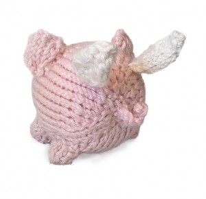 Oink knit pig with wings