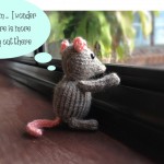 Mouse free cute knit pattern